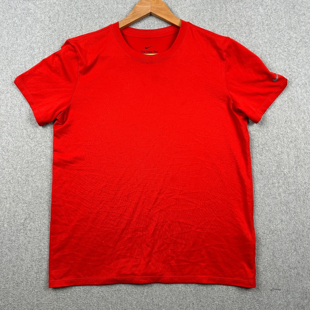 Nike T-Shirt Mens Small Dri-FIT Red Performance Short Sleeve Tee